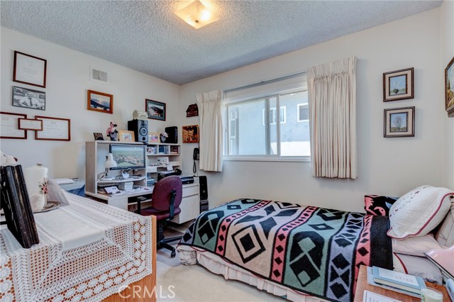 705 Paulina Avenue, Redondo Beach, California 90277, 3 Bedrooms Bedrooms, ,2 BathroomsBathrooms,Residential,Sold,Paulina,SB17205308