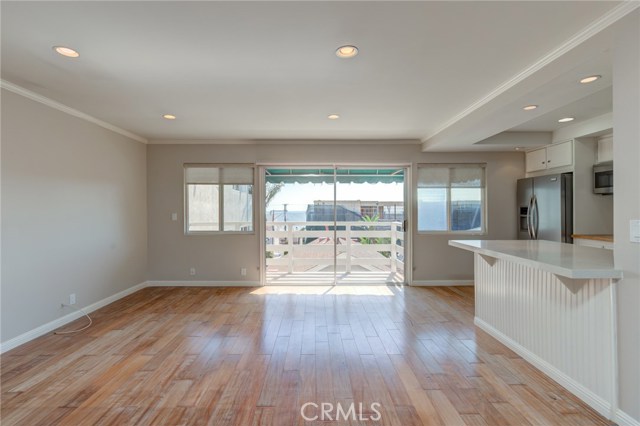 2813 Vista Drive, Manhattan Beach, California 90266, 4 Bedrooms Bedrooms, ,3 BathroomsBathrooms,Residential,Sold,Vista,SB20119545