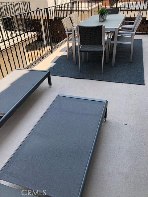 18302 Grevillea Avenue, Redondo Beach, California 90278, 4 Bedrooms Bedrooms, ,3 BathroomsBathrooms,Residential,Sold,Grevillea,IN18203025