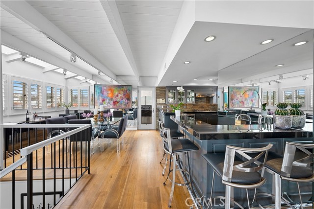 712 Highland Avenue, Manhattan Beach, California 90266, 3 Bedrooms Bedrooms, ,4 BathroomsBathrooms,Residential,Sold,Highland,SB21087613
