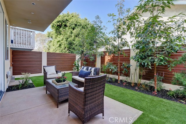 1728 Steinhart Avenue, Redondo Beach, California 90278, 4 Bedrooms Bedrooms, ,3 BathroomsBathrooms,Residential,Sold,Steinhart,SB18227946