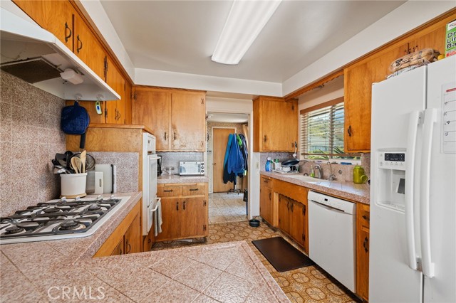 2050 Suana Drive, Rancho Palos Verdes, California 90275, 3 Bedrooms Bedrooms, ,2 BathroomsBathrooms,Residential,Sold,Suana,PW21144853