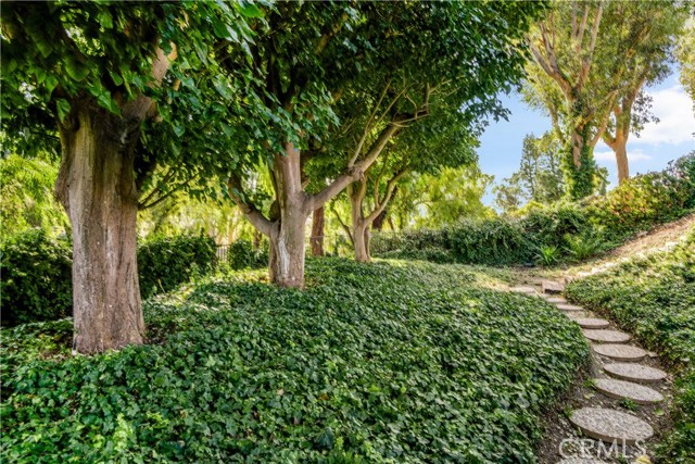 30 Country Lane, Rolling Hills Estates, California 90274, 4 Bedrooms Bedrooms, ,3 BathroomsBathrooms,Residential,Sold,Country,PV20008368