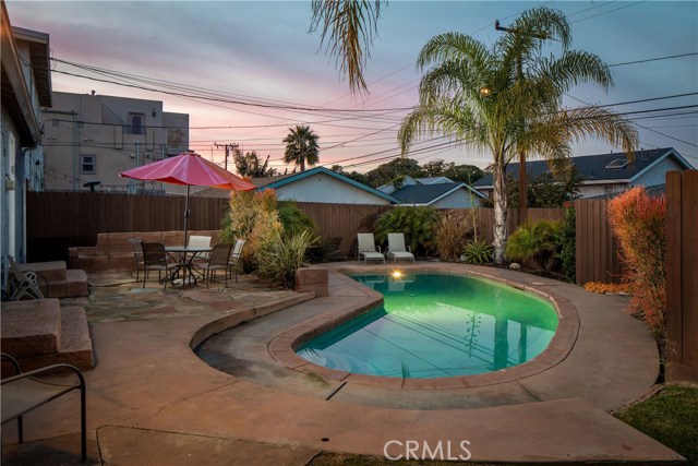 A backyard setting that can't be compared to any other. This relaxing oasis in the South Bay is enjoyable all year long.