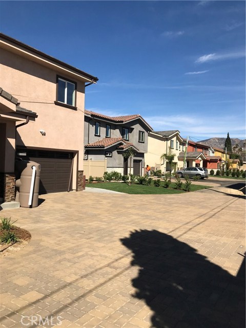 4 Bed Home for Sale in San Fernando, California