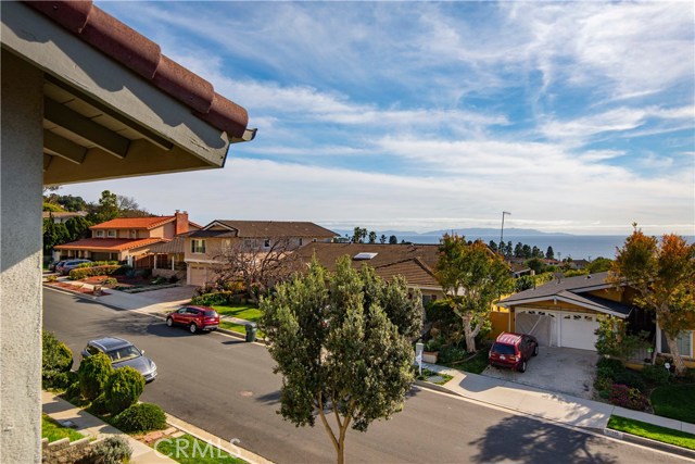 30232 Via Borica, Rancho Palos Verdes, California 90275, 4 Bedrooms Bedrooms, ,4 BathroomsBathrooms,Residential,Sold,Via Borica,PV19048678