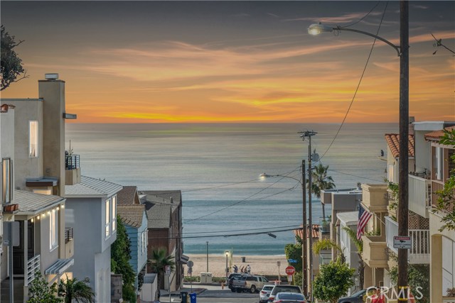 225 38th, Manhattan Beach, California 90266, 3 Bedrooms Bedrooms, ,3 BathroomsBathrooms,Residential,Sold,38th,SB19020609