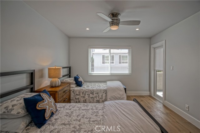 129 38th Street, Manhattan Beach, California 90266, 6 Bedrooms Bedrooms, ,6 BathroomsBathrooms,Residential,Sold,38th,SB21024072