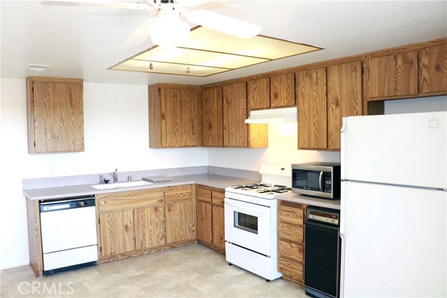 12141 Centralia Street 219, Lakewood, CA 90715, photo 10