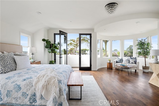 2322 Laurel Bluff Drive, Manhattan Beach, California 90266, 4 Bedrooms Bedrooms, ,3 BathroomsBathrooms,Residential,Sold,Laurel Bluff,SB21167191