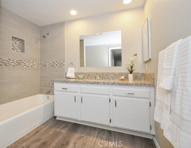 2409 Vanderbilt Lane, Redondo Beach, California 90278, 3 Bedrooms Bedrooms, ,2 BathroomsBathrooms,Residential,Sold,Vanderbilt,SB18125768