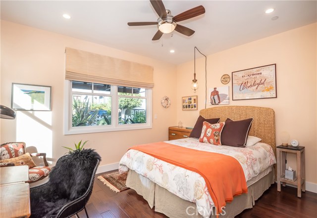 756 36th Street, Manhattan Beach, California 90266, 6 Bedrooms Bedrooms, ,3 BathroomsBathrooms,Residential,Sold,36th,SB20029845