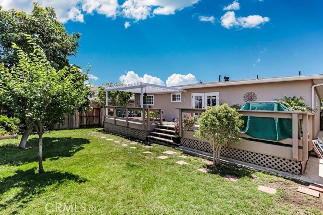 2001 Plant Ave Avenue, Redondo Beach, California 90278, 3 Bedrooms Bedrooms, ,2 BathroomsBathrooms,Residential,Sold,Plant Ave,SB17217335
