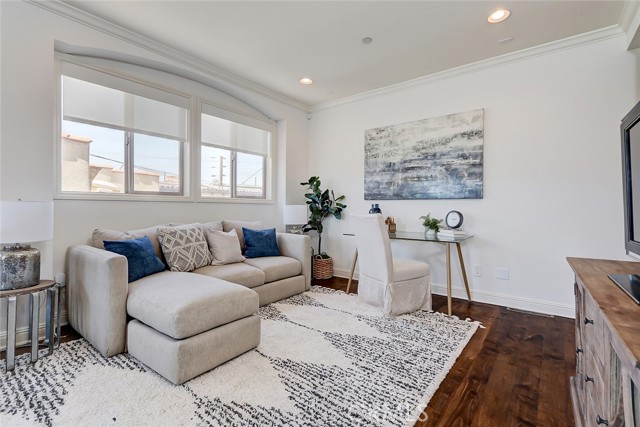 3612 Alma Avenue, Manhattan Beach, California 90266, 4 Bedrooms Bedrooms, ,4 BathroomsBathrooms,Residential,Sold,Alma,SB21161742