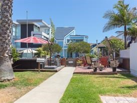 47 6th (aka 42 7th Court) Street, Hermosa Beach, California 90254, 5 Bedrooms Bedrooms, ,3 BathroomsBathrooms,Residential,Sold,6th (aka 42 7th Court),SB20218738