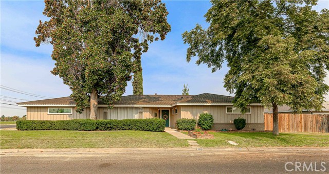 Detail Gallery Image 1 of 1 For 1901 6th St, Atwater,  CA 95301 - 3 Beds | 2 Baths