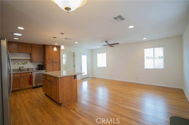 2702 Spreckels Lane, Redondo Beach, California 90278, 3 Bedrooms Bedrooms, ,1 BathroomBathrooms,Residential,Sold,Spreckels,PV20124448