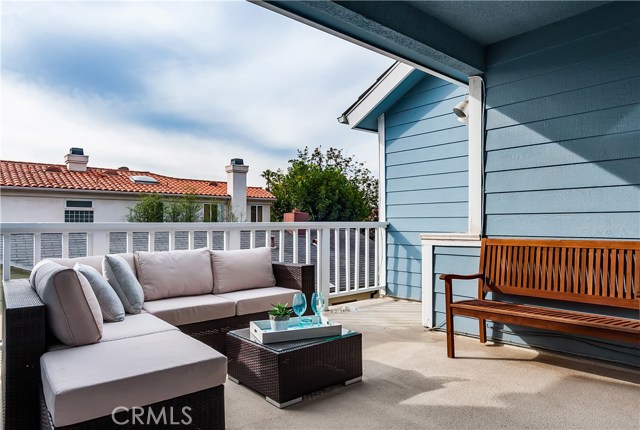 608 Broadway, Redondo Beach, California 90277, 3 Bedrooms Bedrooms, ,2 BathroomsBathrooms,Residential,Sold,Broadway,SB17265272