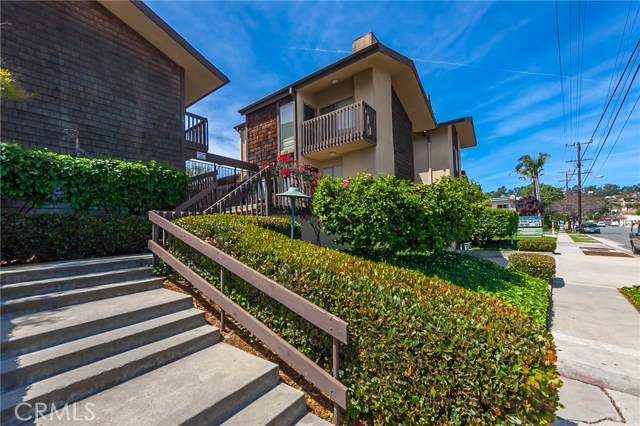 3622 Newton Street, Torrance, California 90505, 3 Bedrooms Bedrooms, ,2 BathroomsBathrooms,Residential,Sold,Newton,SB17100895