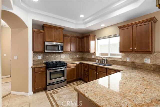2012 Gates Avenue, Redondo Beach, California 90278, 4 Bedrooms Bedrooms, ,3 BathroomsBathrooms,Residential,Sold,Gates Avenue,SB20246228