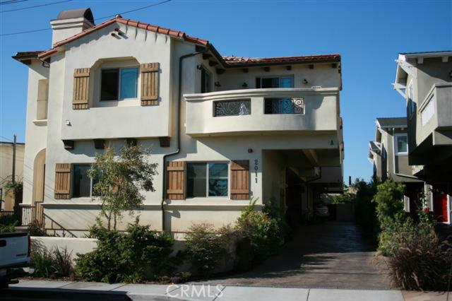 2011 Vanderbilt Lane, Redondo Beach, California 90278, 4 Bedrooms Bedrooms, ,2 BathroomsBathrooms,Residential,Sold,Vanderbilt,PV17181616