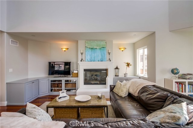 1103 Catalina Avenue, Redondo Beach, California 90277, 3 Bedrooms Bedrooms, ,1 BathroomBathrooms,Residential,Sold,Catalina,SB17200799