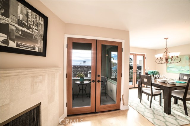 110 Guadalupe Avenue, Redondo Beach, California 90277, 3 Bedrooms Bedrooms, ,3 BathroomsBathrooms,Residential,Sold,Guadalupe,SB18068186