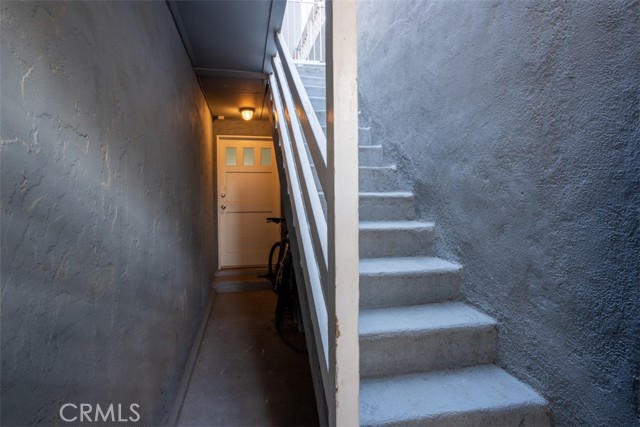 200 Gull Street, Manhattan Beach, California 90266, 3 Bedrooms Bedrooms, ,1 BathroomBathrooms,Residential,Sold,Gull,OC21063409