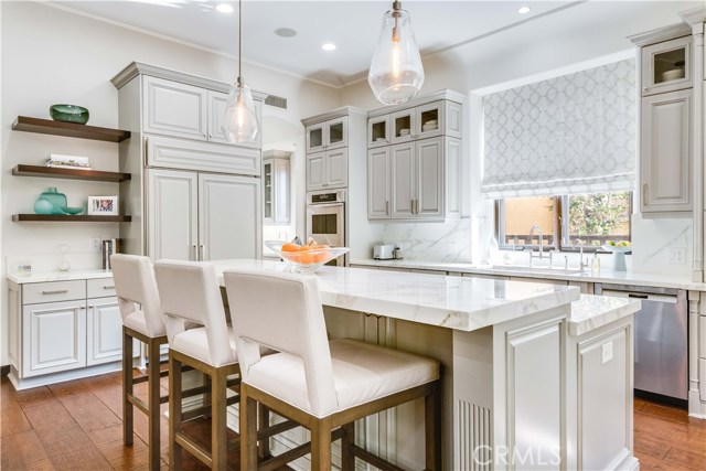 3305 Pine Avenue, Manhattan Beach, California 90266, 4 Bedrooms Bedrooms, ,1 BathroomBathrooms,Residential,Sold,Pine,SB20042109