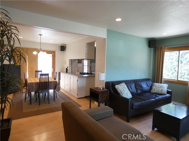2616 182nd Place, Redondo Beach, California 90278, 3 Bedrooms Bedrooms, ,1 BathroomBathrooms,Residential,Sold,182nd,SB20063647