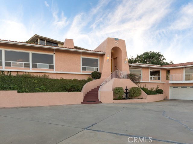 3285 Crownview Drive, Rancho Palos Verdes, California 90275, 4 Bedrooms Bedrooms, ,3 BathroomsBathrooms,Residential,Sold,Crownview,PV18031488