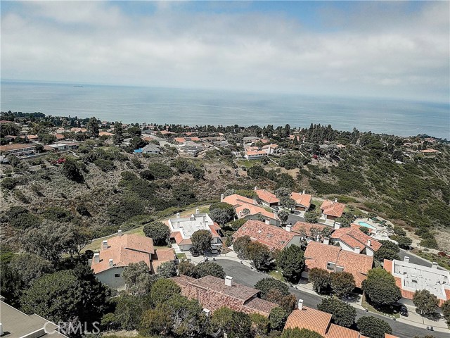 22 Ocean Crest Court, Rancho Palos Verdes, California 90275, 2 Bedrooms Bedrooms, ,2 BathroomsBathrooms,Residential,Sold,Ocean Crest,SB19199405