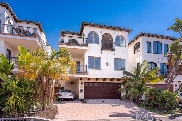 3104 Alma Avenue, Manhattan Beach, California 90266, 3 Bedrooms Bedrooms, ,4 BathroomsBathrooms,Residential,Sold,Alma,SB21051698