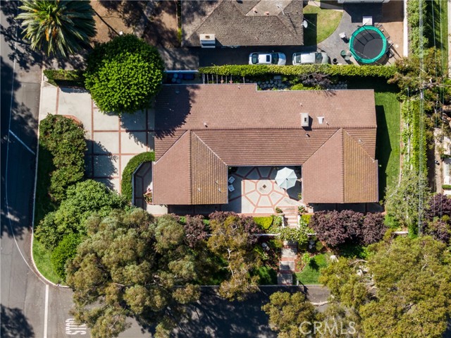 109 Via Colusa, Palos Verdes Estates, California 90274, 3 Bedrooms Bedrooms, ,2 BathroomsBathrooms,Residential,Sold,Via Colusa,PV21111456