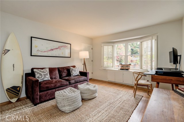 429 20th Street, Manhattan Beach, California 90266, 3 Bedrooms Bedrooms, ,1 BathroomBathrooms,Residential,Sold,20th,SB20228436