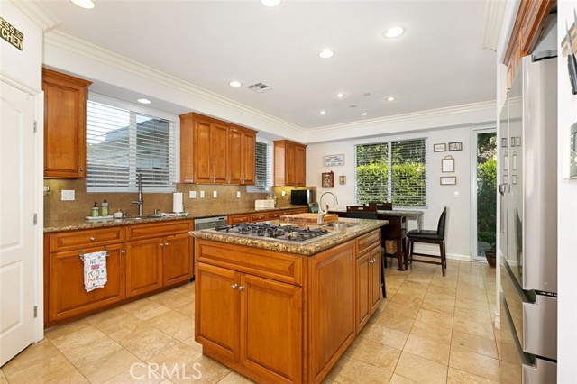 2215 Ruhland Avenue, Redondo Beach, California 90278, 5 Bedrooms Bedrooms, ,2 BathroomsBathrooms,Residential,Sold,Ruhland Avenue,PV21063871