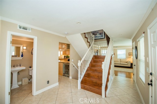 113 Guadalupe Avenue, Redondo Beach, California 90277, 4 Bedrooms Bedrooms, ,3 BathroomsBathrooms,Residential,Sold,Guadalupe,IG18073720