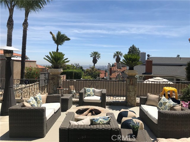 2153 ROCKINGHORSE Road, Rancho Palos Verdes, California 90275, 4 Bedrooms Bedrooms, ,2 BathroomsBathrooms,Residential,Sold,ROCKINGHORSE,SB18133960
