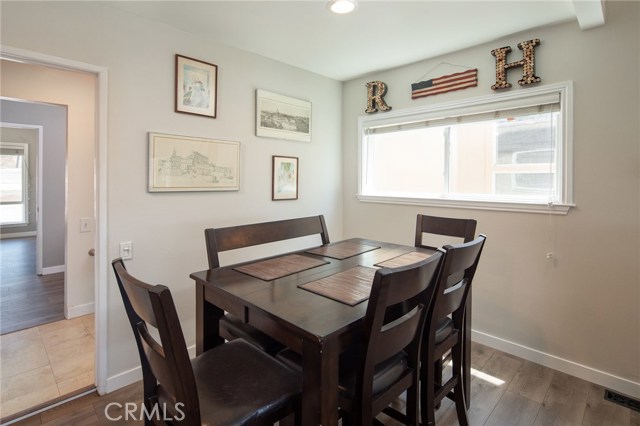 834 Lucia Avenue, Redondo Beach, California 90277, 3 Bedrooms Bedrooms, ,2 BathroomsBathrooms,Residential,Sold,Lucia,SB18180242