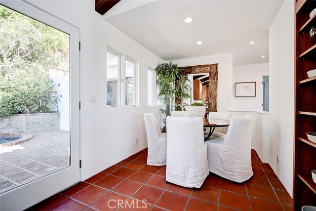 607 Gould Terrace, Hermosa Beach, California 90254, 3 Bedrooms Bedrooms, ,3 BathroomsBathrooms,Residential,Sold,Gould,SB21042448