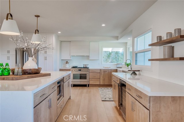 11 Shadow Lane, Rolling Hills Estates, California 90274, 6 Bedrooms Bedrooms, ,4 BathroomsBathrooms,Residential,Sold,Shadow,PV21020232