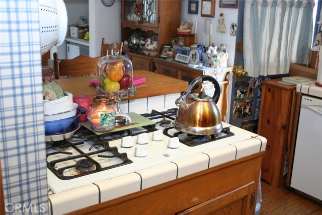 316 Prospect Avenue, Redondo Beach, California 90277, 3 Bedrooms Bedrooms, ,2 BathroomsBathrooms,Residential,Sold,Prospect,SB20106995