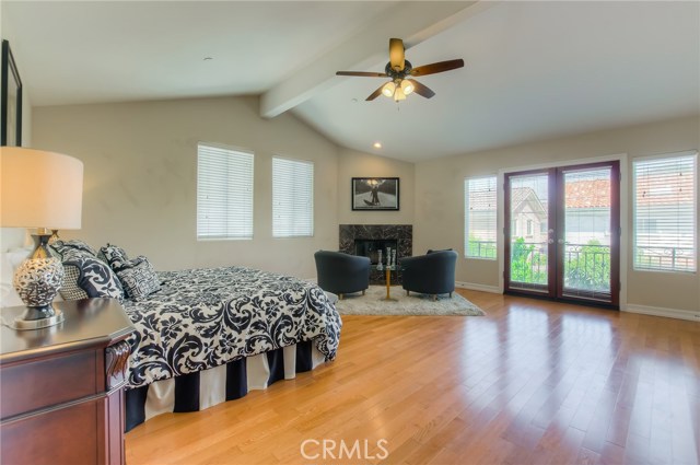 2225 Robinson Street, Redondo Beach, California 90278, 5 Bedrooms Bedrooms, ,3 BathroomsBathrooms,Residential,Sold,Robinson,SB17176979