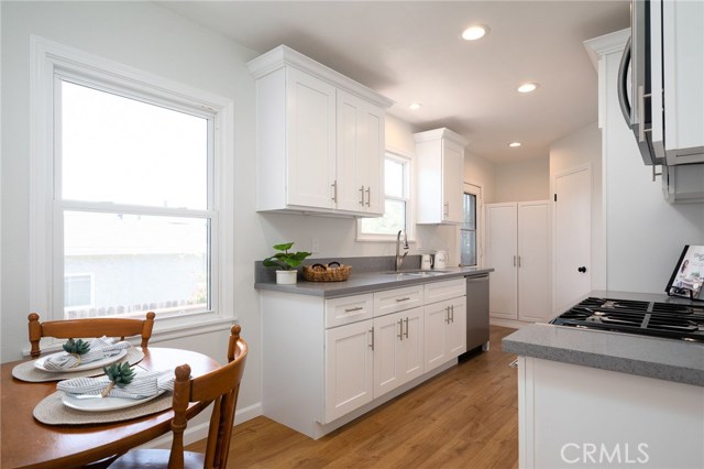 25718 Crest, Torrance, California 90505, 3 Bedrooms Bedrooms, ,1 BathroomBathrooms,Residential,Sold,Crest,SB20125093