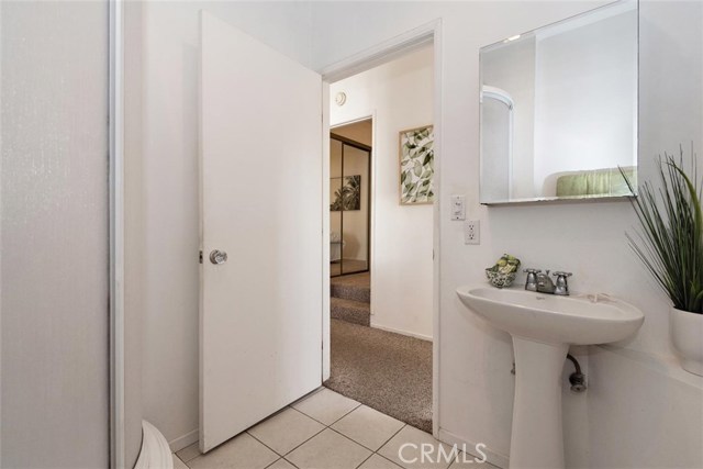 517 Blossom Lane, Redondo Beach, California 90278, 3 Bedrooms Bedrooms, ,1 BathroomBathrooms,Residential,Sold,Blossom,SB20134246
