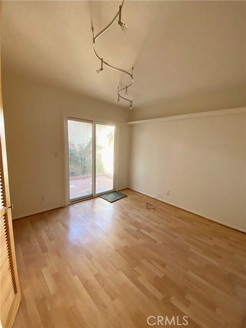 1401 12th Street, Manhattan Beach, California 90266, 3 Bedrooms Bedrooms, ,2 BathroomsBathrooms,Residential,Sold,12th,SB20043052