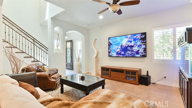 2002 Bataan Road, Redondo Beach, California 90278, 5 Bedrooms Bedrooms, ,3 BathroomsBathrooms,Residential,Sold,Bataan,CV21108513