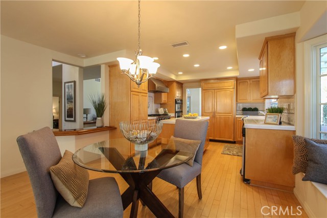 3 Cambridge, Manhattan Beach, California 90266, 4 Bedrooms Bedrooms, ,2 BathroomsBathrooms,Residential,Sold,Cambridge,PW18003520