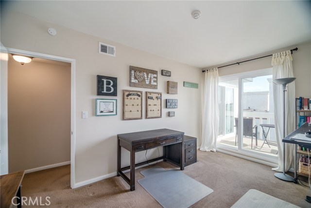 2000 Voorhees Avenue, Redondo Beach, California 90278, 3 Bedrooms Bedrooms, ,3 BathroomsBathrooms,Residential,Sold,Voorhees,SB20247328
