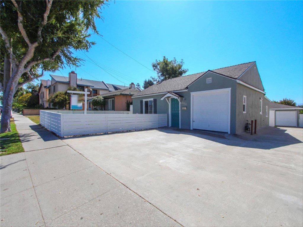 2004 Grant Avenue, Redondo Beach, California 90278, ,Residential Income,Sold,Grant,WS17217993